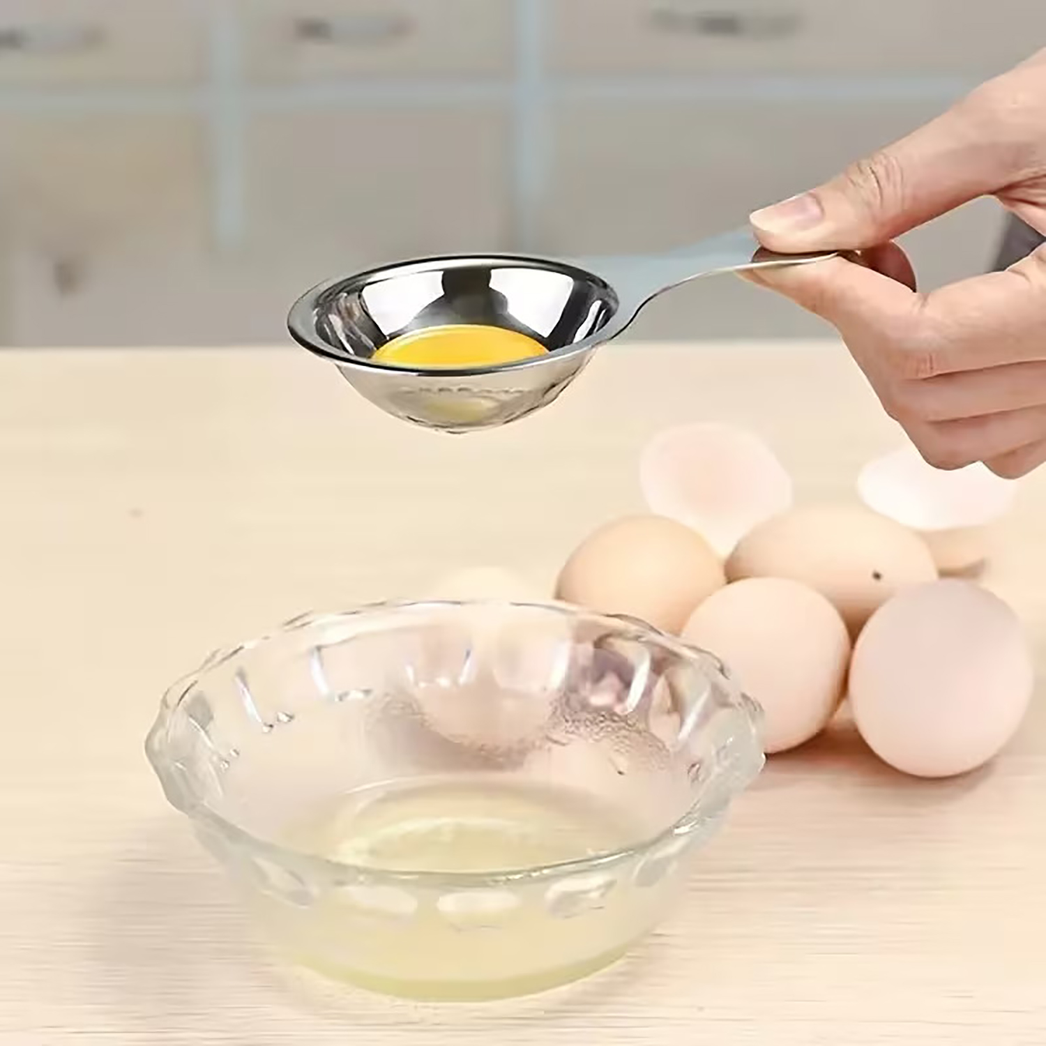 Separatore per Uova in Acciaio - Egg Separator Tool recensione e prezzo